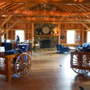 Crystal Brook Farm - Dining Area